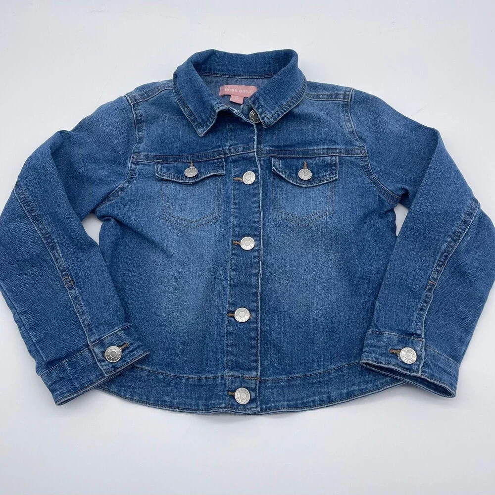 BCBG girls denim jacket size 7/8 great conditions